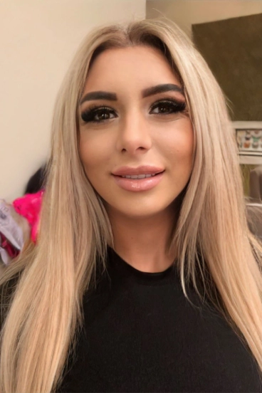 Judes selfie profile picture