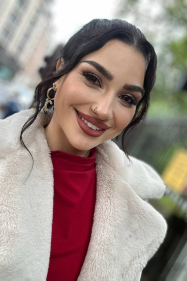 Misty is looking sexy in her selfie gallery profile pictrue