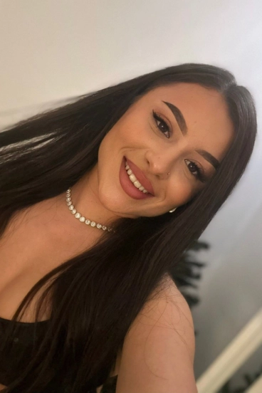 Selfie gallery profile picture of Tessa at this London escort agency