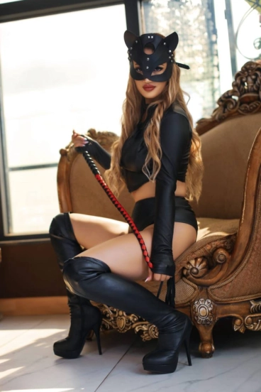 Mistress Alanis profile picture at this escort agency website