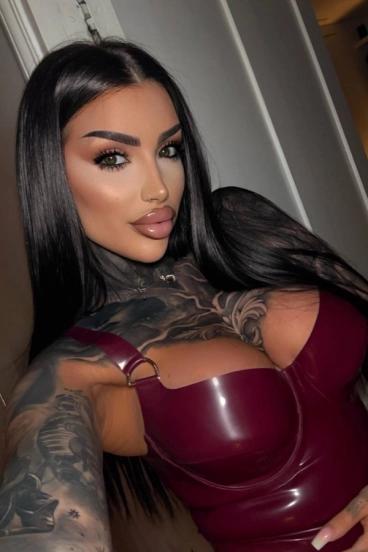 Selfie gallery profile picture of Mistress Daria