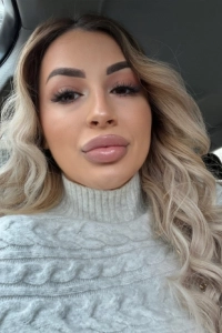 Storm showing off her sexy blowjob lips 