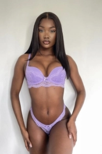 Elams profile picture at this escort agency website 