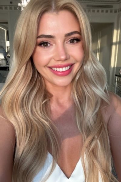 Brand new selfie of a very sexy blonde escort named Affery 