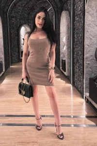 Perfect dinner date escort Blossom