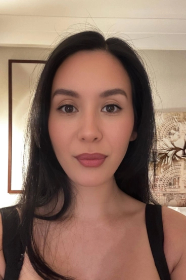 Mistress Lui selfie gallery profile picture