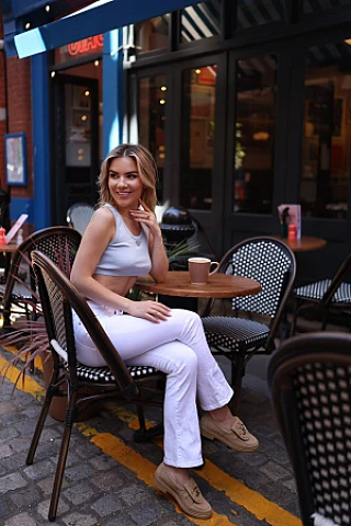 Erika Brunette — High Street Kensington escort