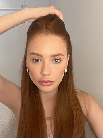 Estelar — Earls Court escort