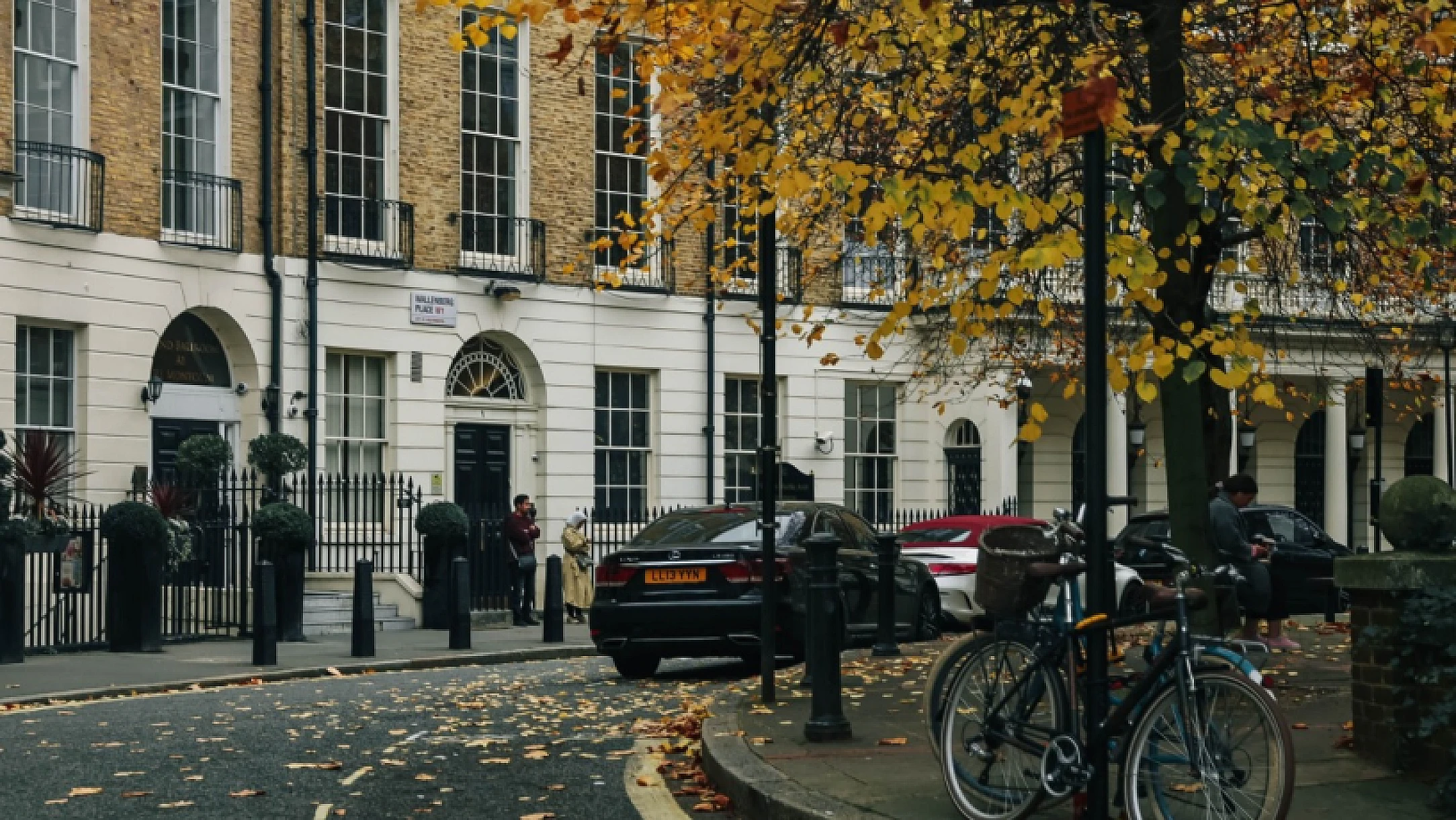 Five Ideas For An Autumn Escort Date In Marylebone